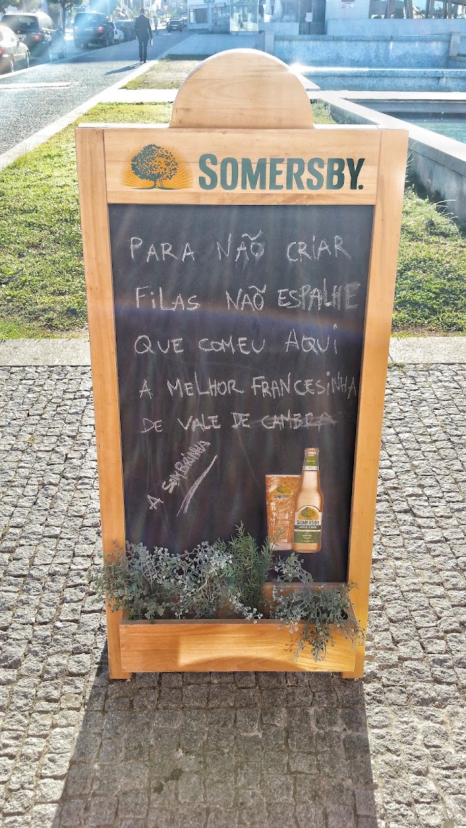 Café A Sombrinha Photo Menu 4