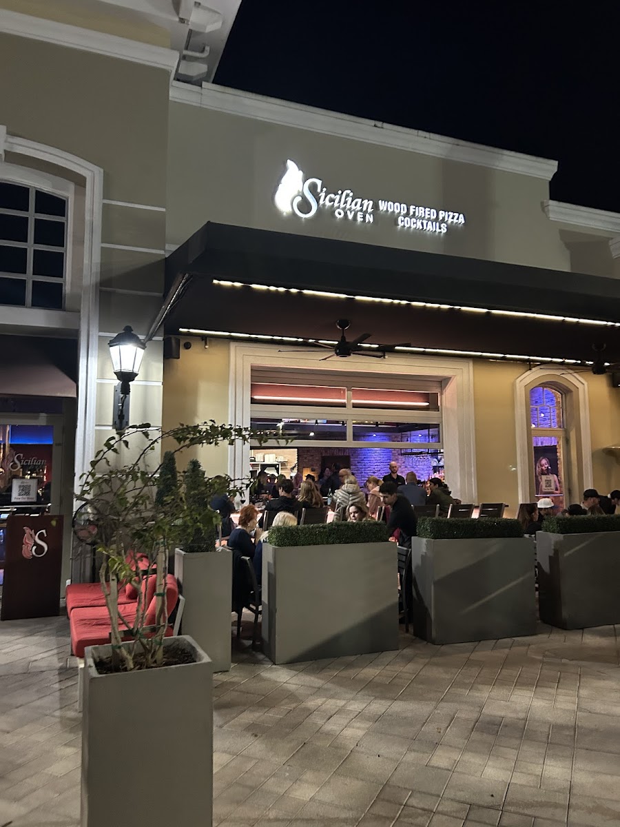 California Pizza Kitchen