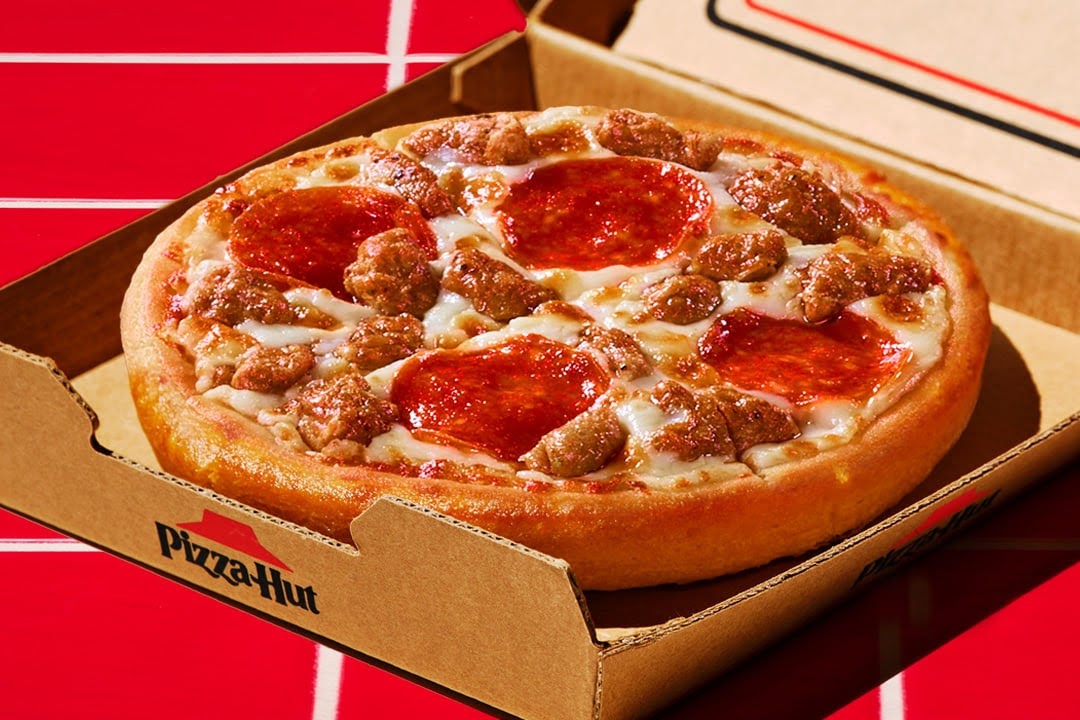 Pizza Hut Photo 3