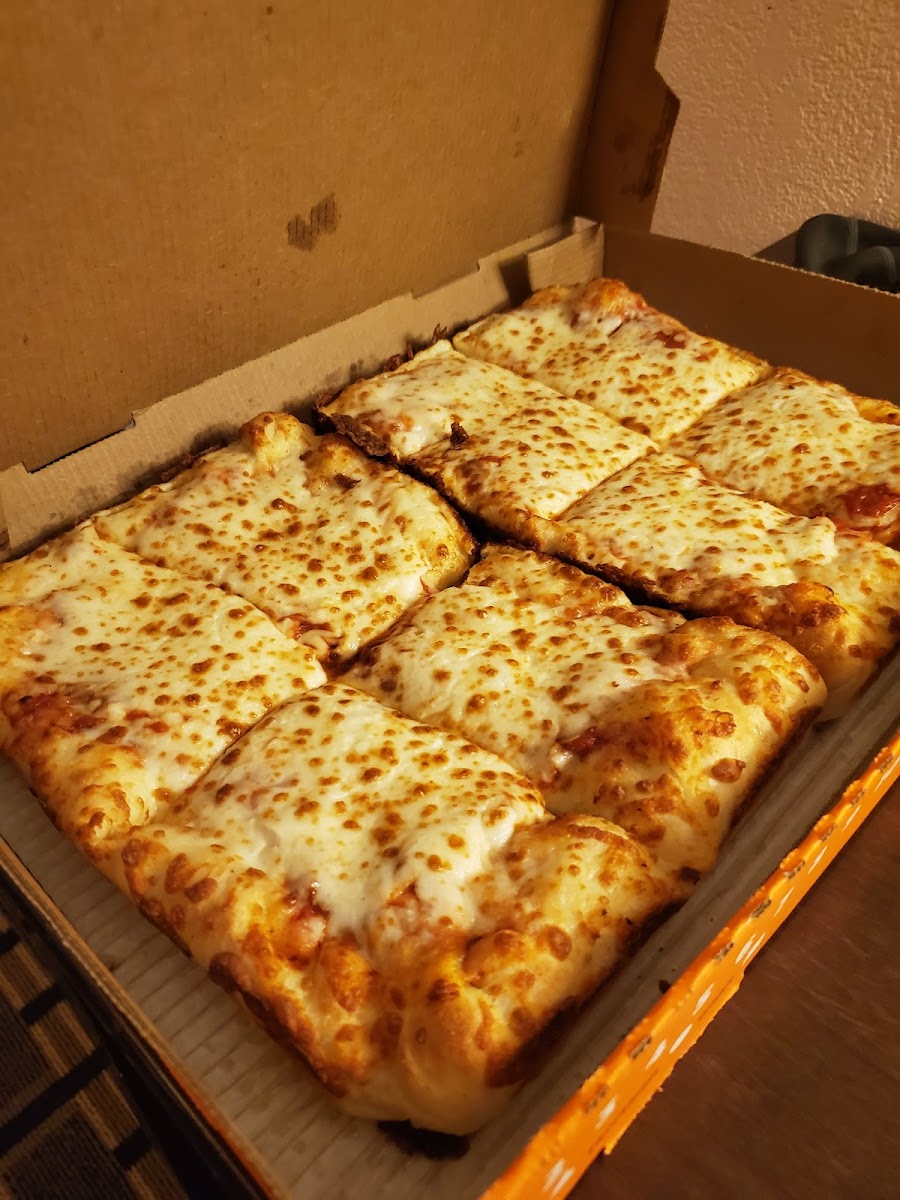 Little Caesars Pizza Photo 7