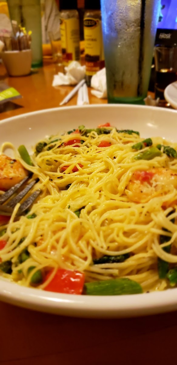 Olive Garden Italian Restaurant Photo 9