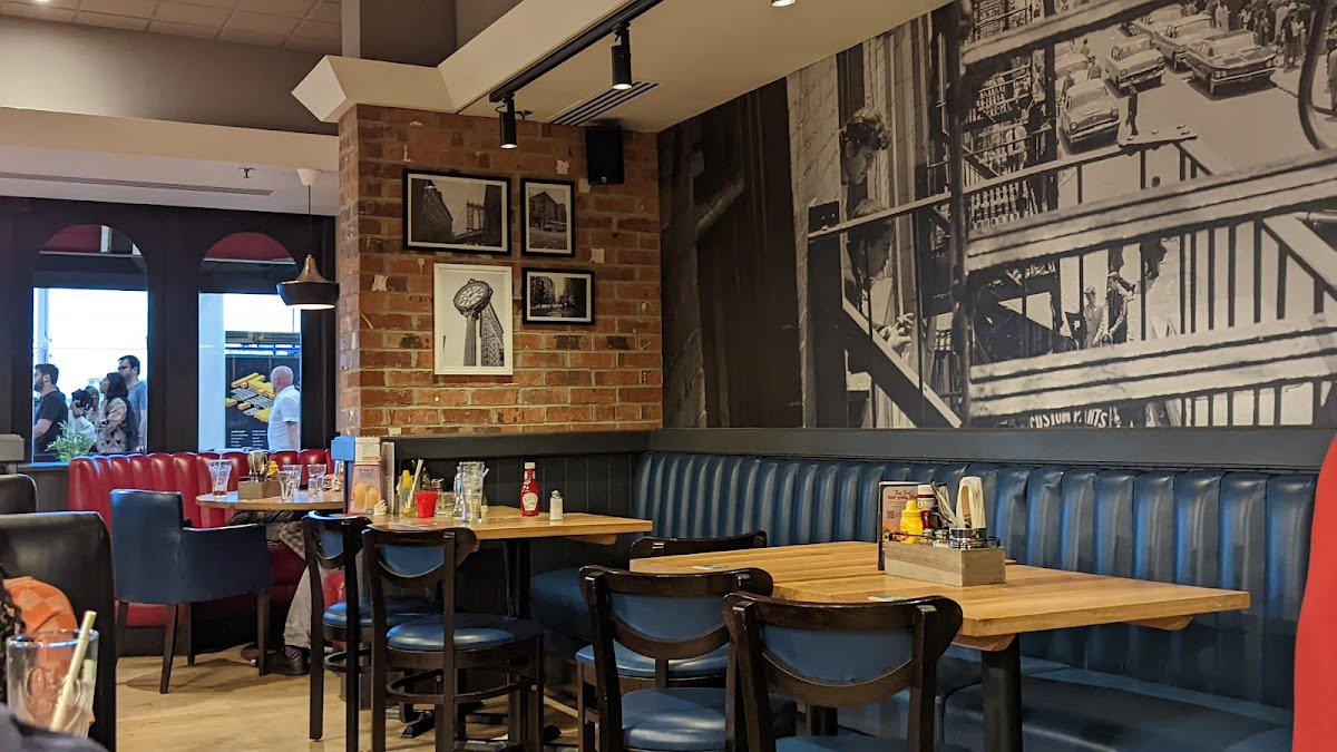 Frankie & Benny's Photo 6