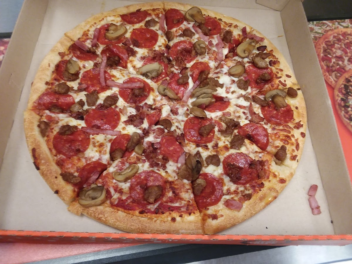 Little Caesars Pizza Photo 5