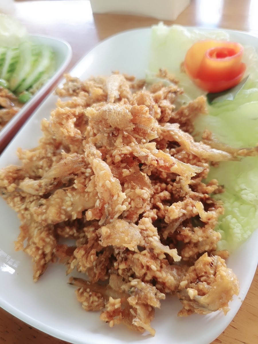 ระเบียงจันทน์ผา ย้ายที่ตั้งใหม่ ซอยรร.โรตารี่1บ้านพุน้ำร้อน Photo 7