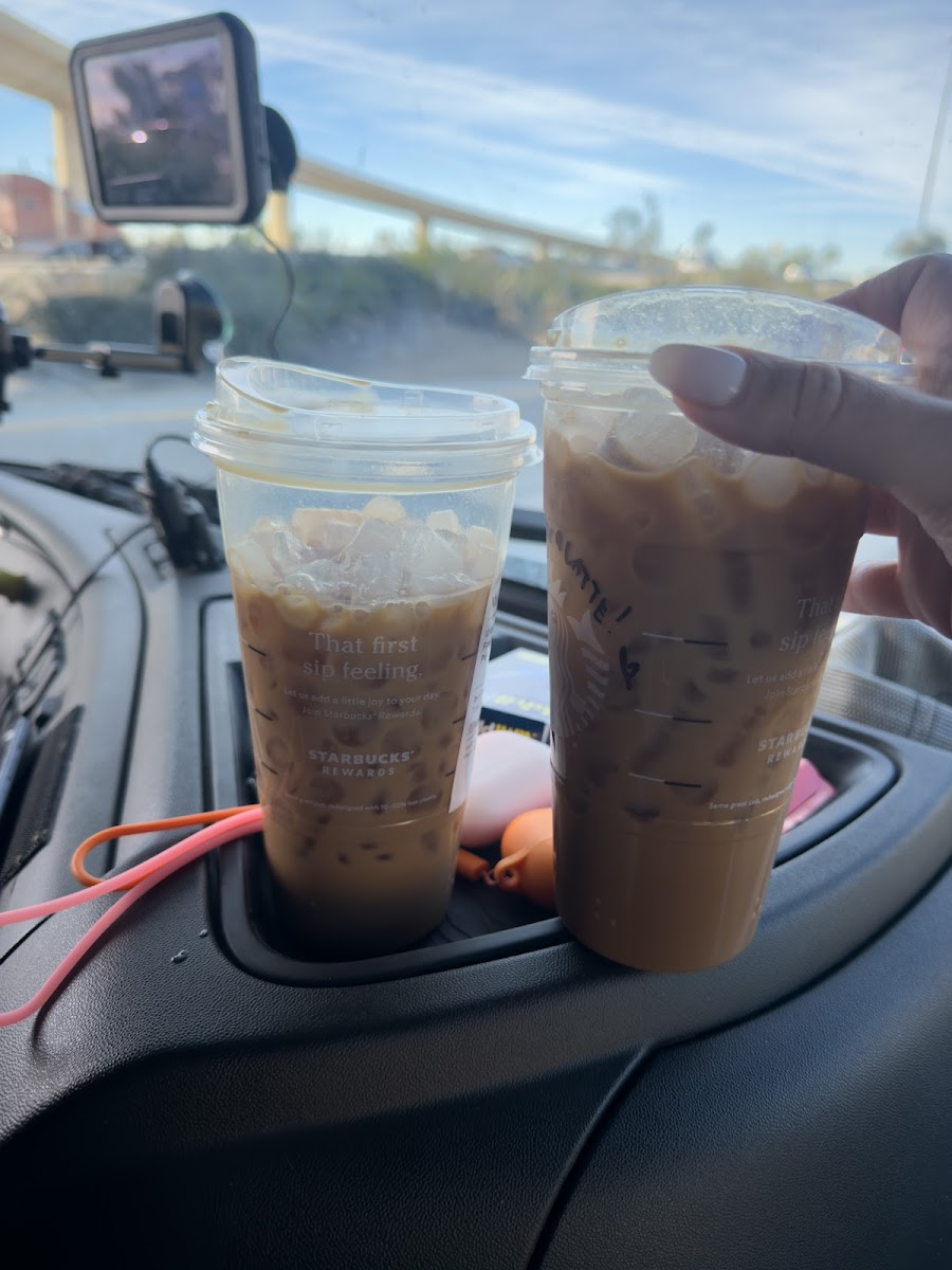 Starbucks Photo 4