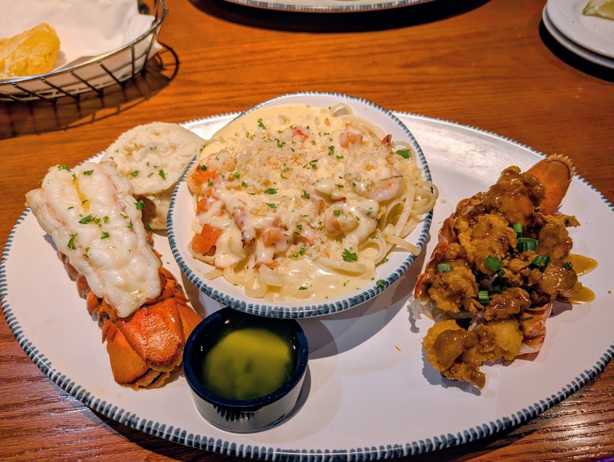 Red Lobster Photo 4