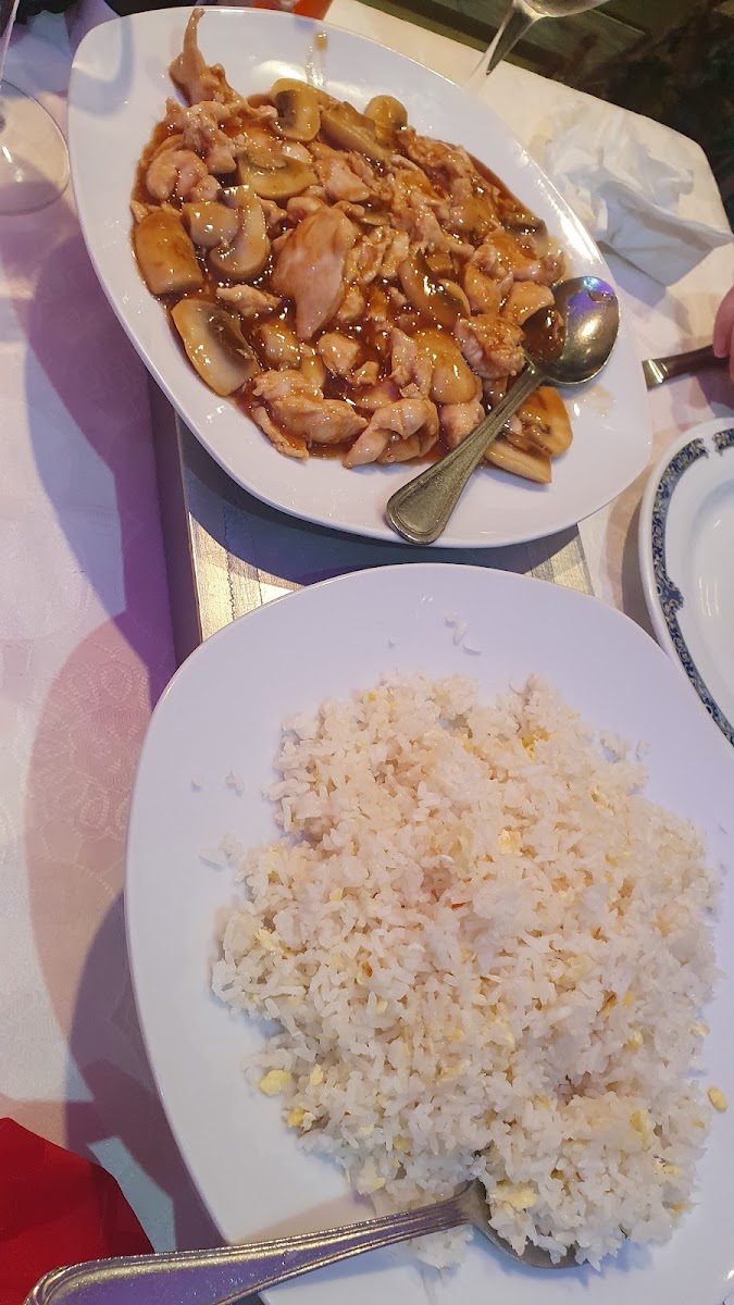 Shanghai Chinese Restaurant Photo 10