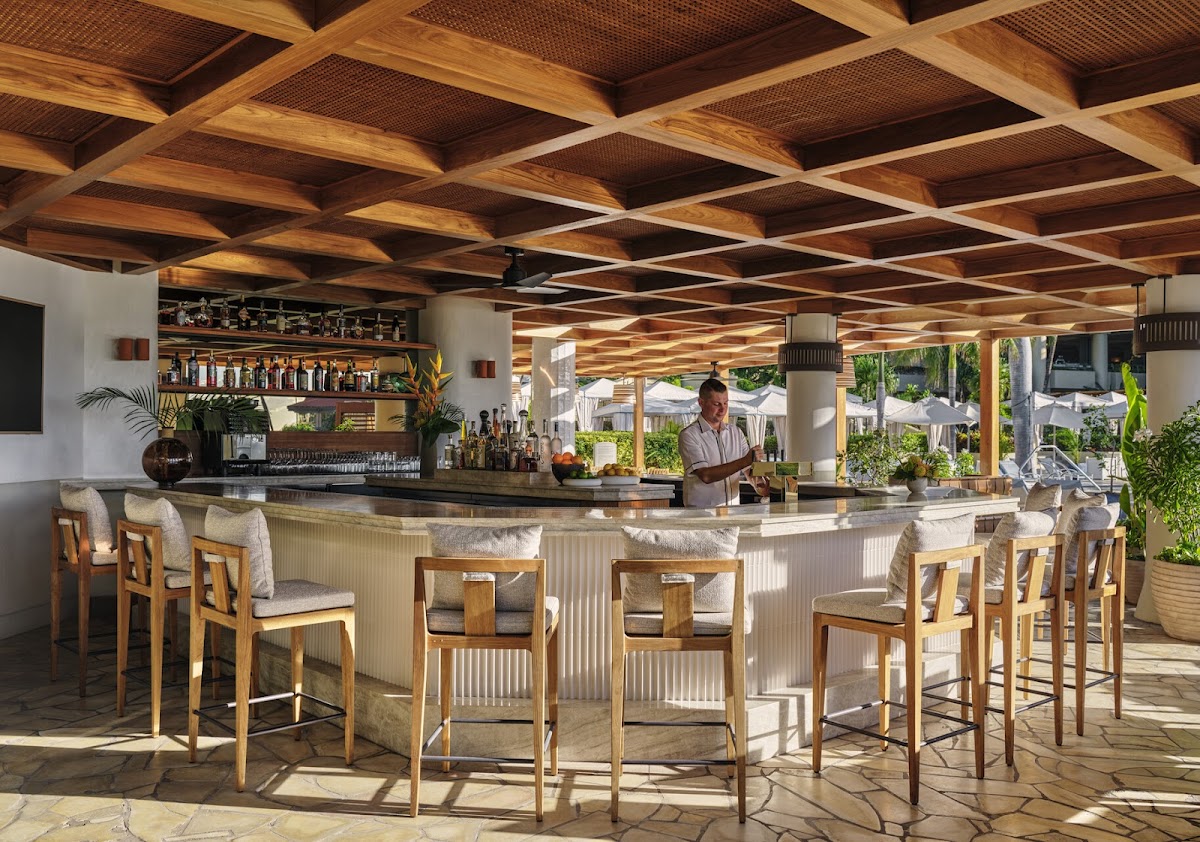 Ferraro's Restaurant & Bar
