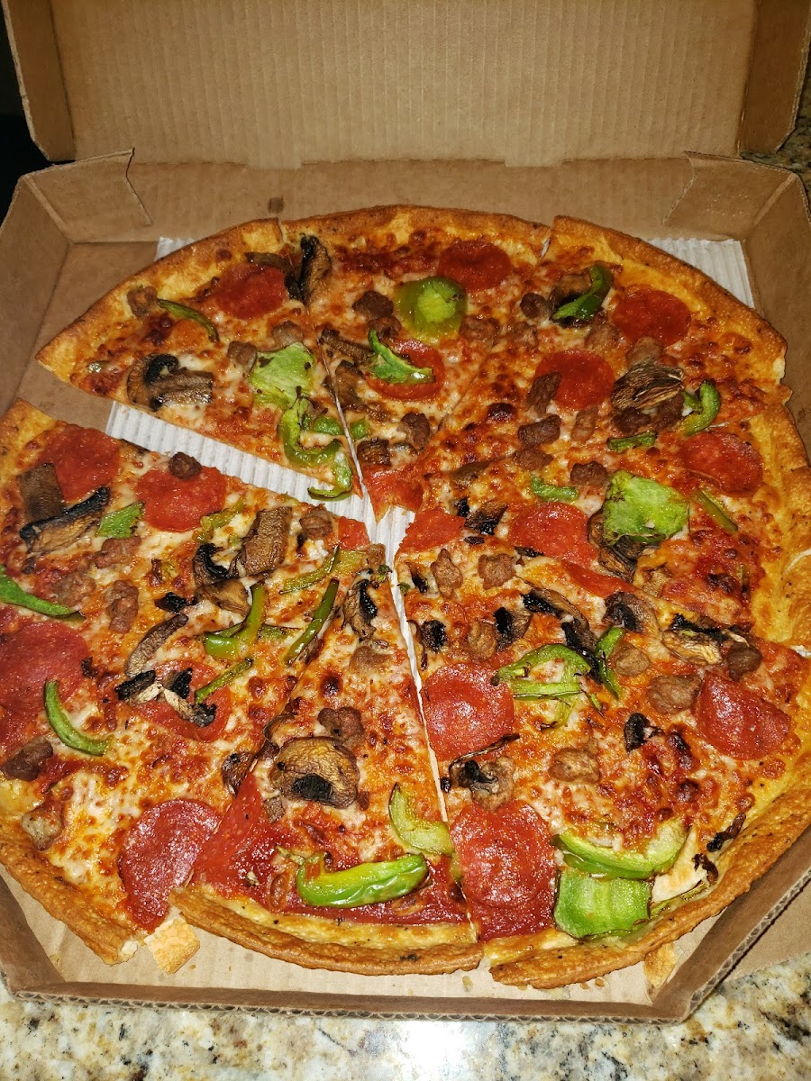 Pizza Hut Photo 8