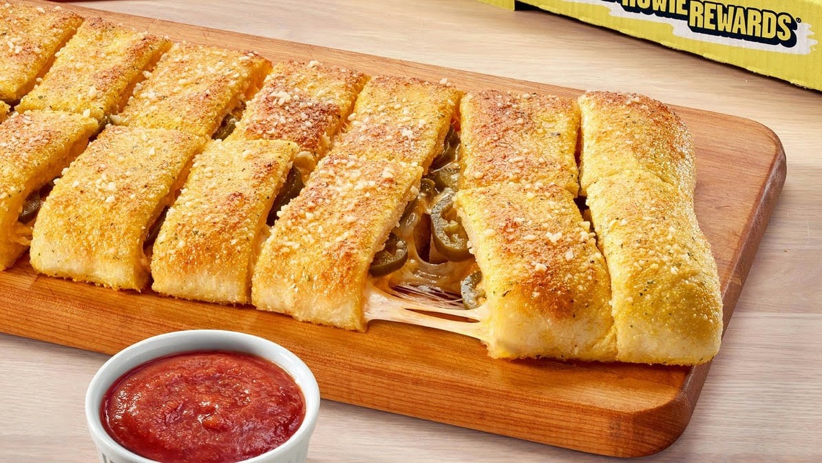 Hungry Howie's Pizza Photo 4