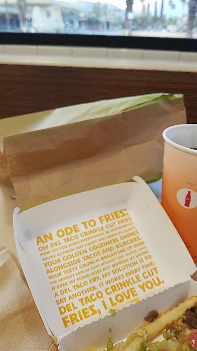 Del Taco Photo 5