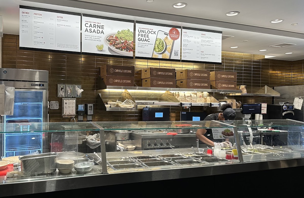 Chipotle Mexican Grill Photo 6