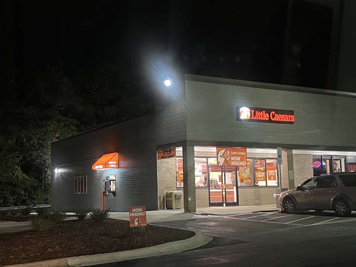 Little Caesars Pizza Photo 4