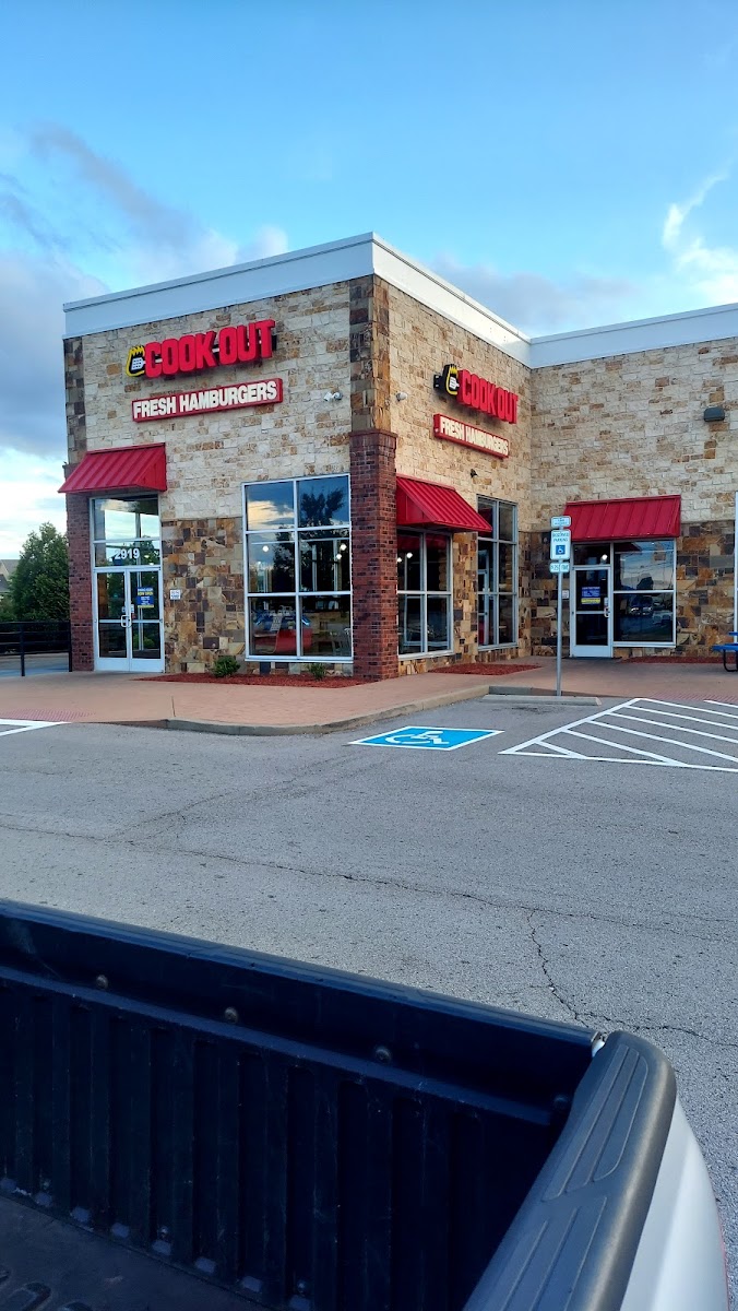 Cook Out Photo 3
