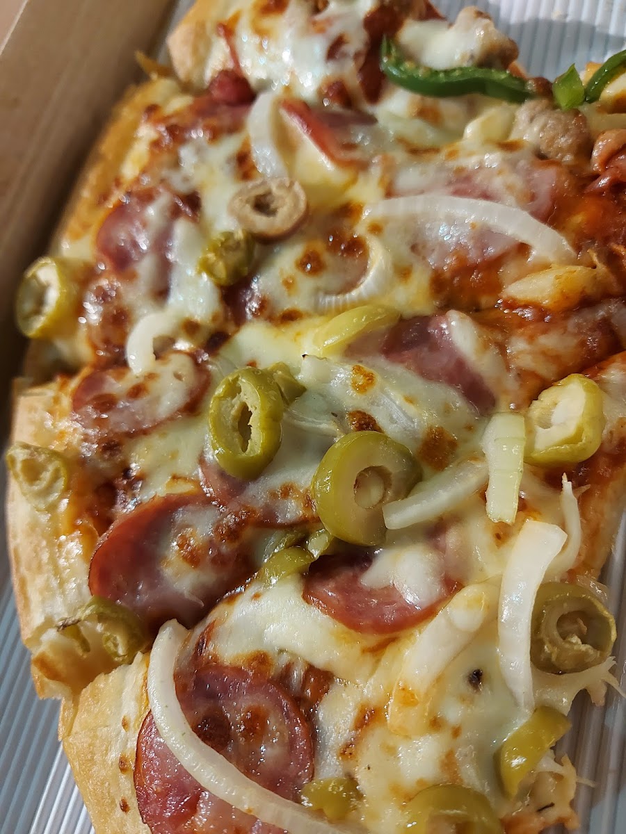 Pizza Hut Photo 9