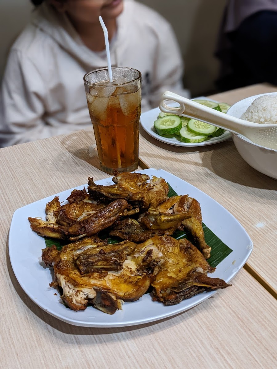 Ayam Geprek Istimewa Photo 7