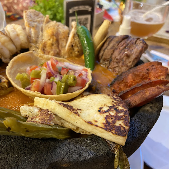 Molcajete Mixto
