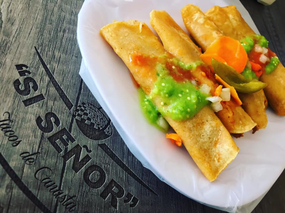 “Sí Señor” Tacos De Canasta Sangria Photo 7