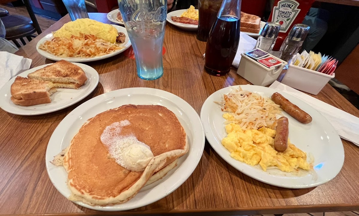 Denny's Photo 5