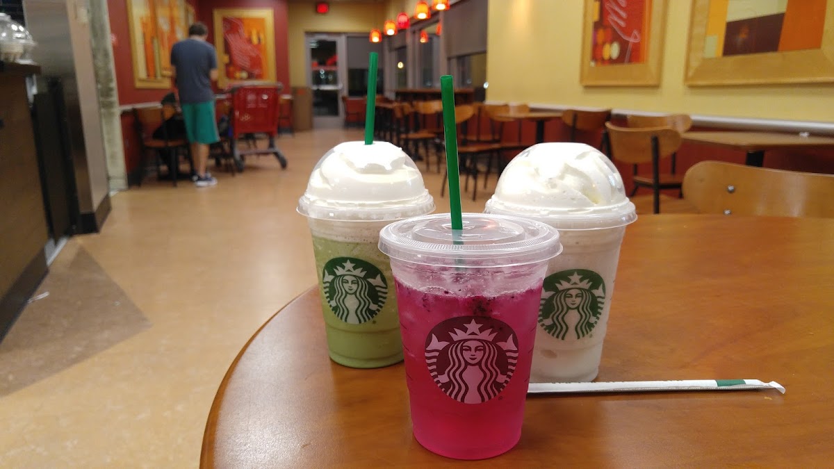 Starbucks Photo 5