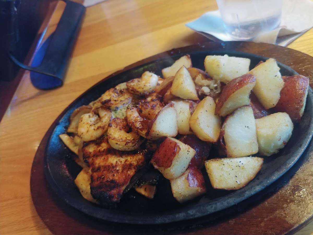 Applebee's Grill + Bar Photo 7