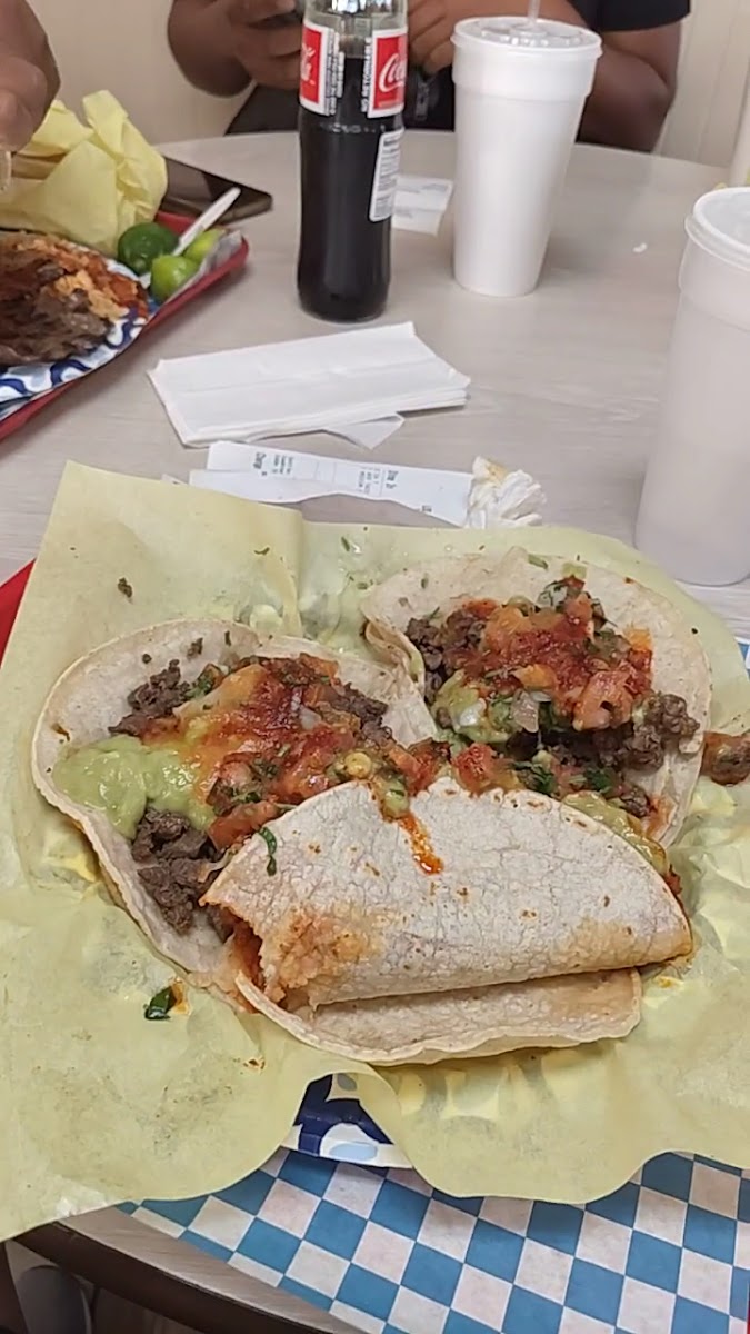 Los Beto's Mexican Food Photo 2