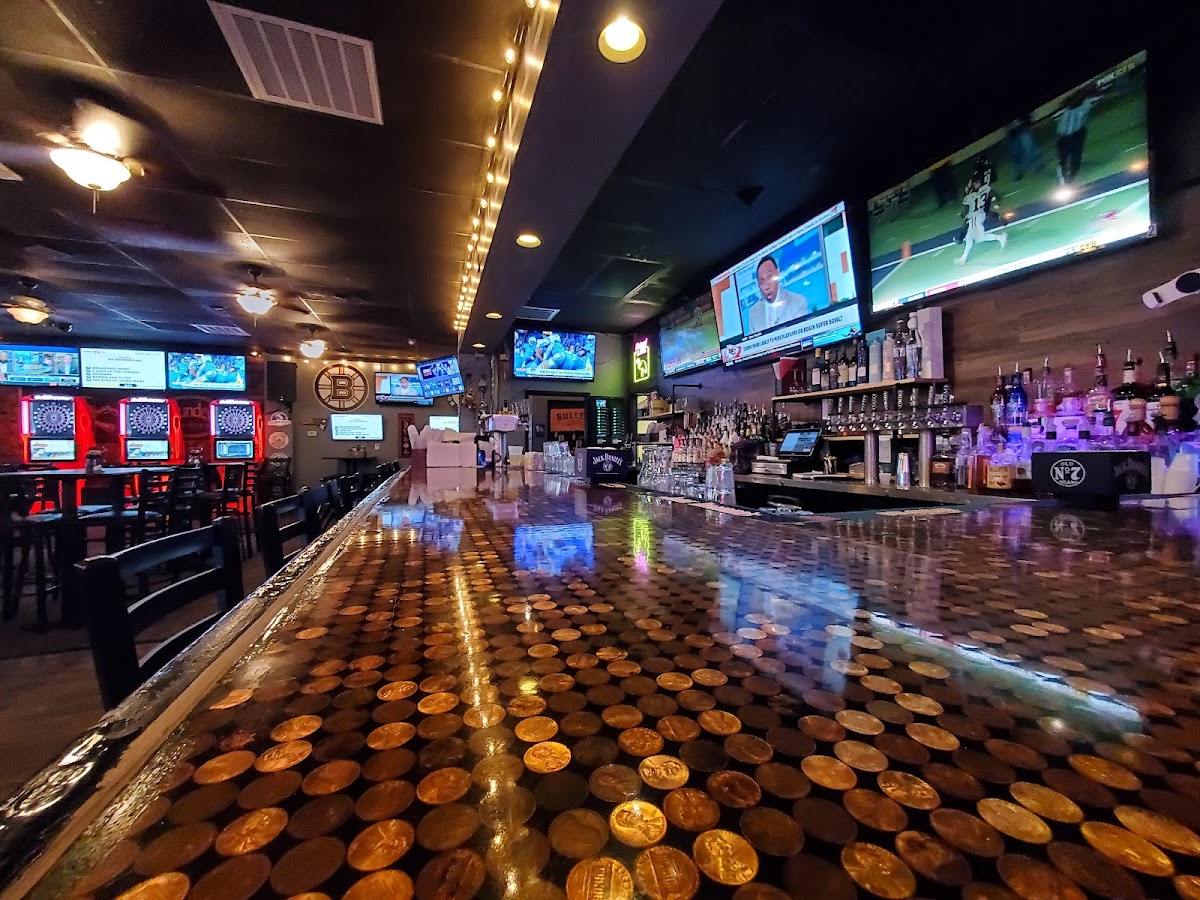 Island Bar & Grill Photo 4