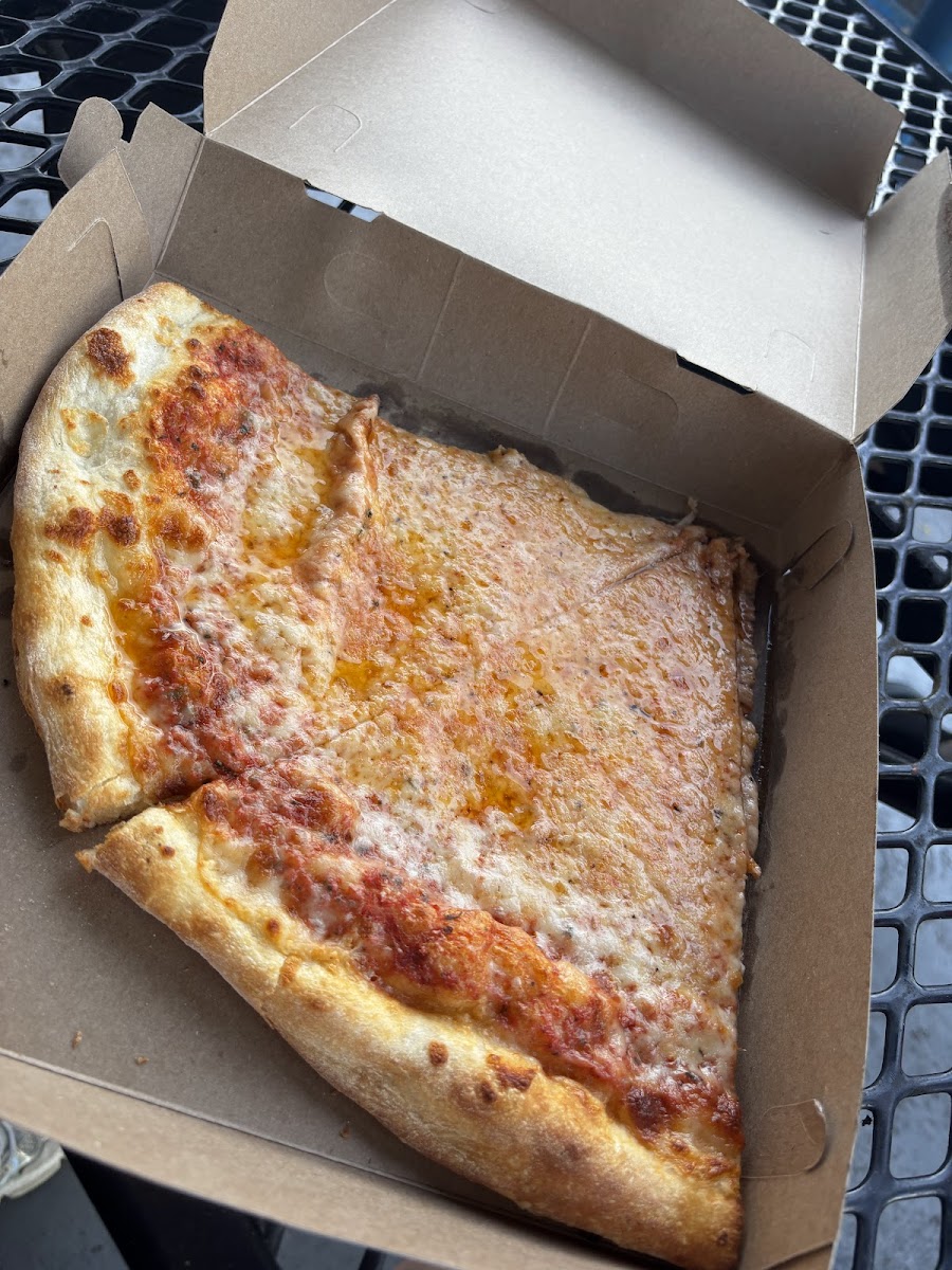 Mr D's Pizza Photo 3