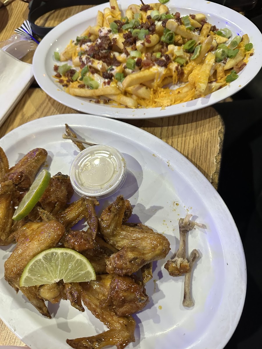 St Louis Happy Hour Bar & Grille Photo 6