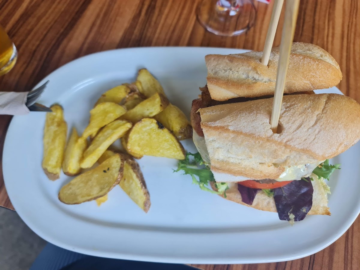 Cafè de la Plaça Photo 8
