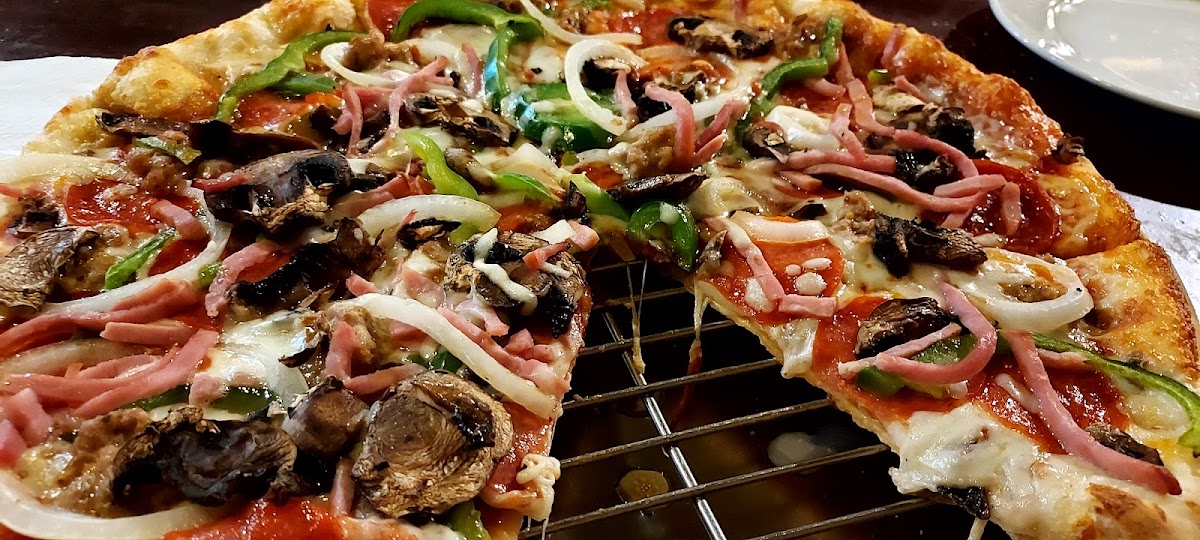 Gondolier Pizza & Steak House Photo 8