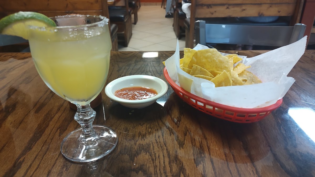 El Cantarito Mexican Restaurant Photo 10