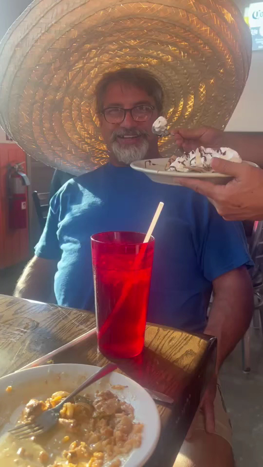 El Cantarito Mexican Restaurant Photo 2