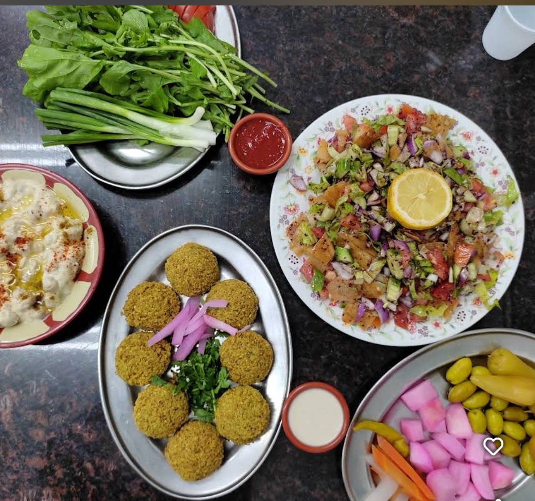 Al Comodor Falafil Photo 4