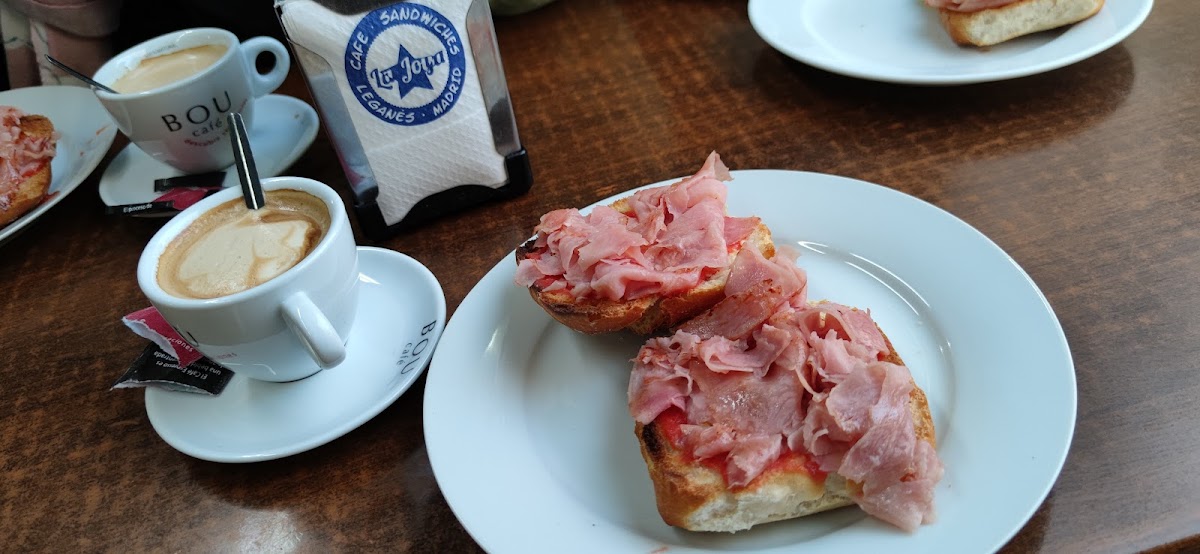 La Joya Café Photo 8