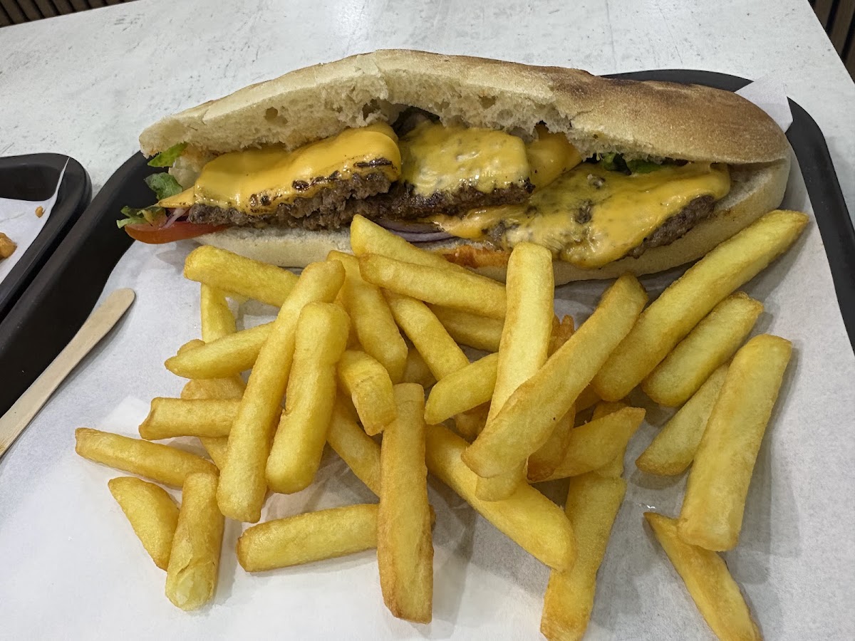 Eat Meat Photo 3