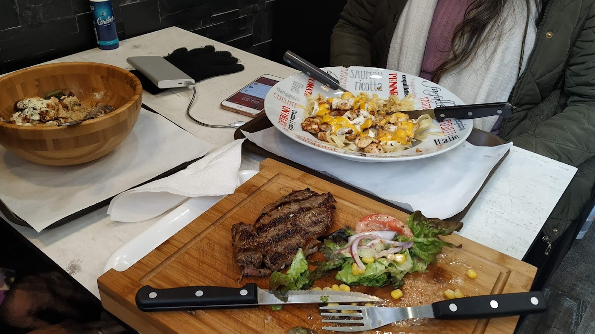 Eat Meat Photo 7