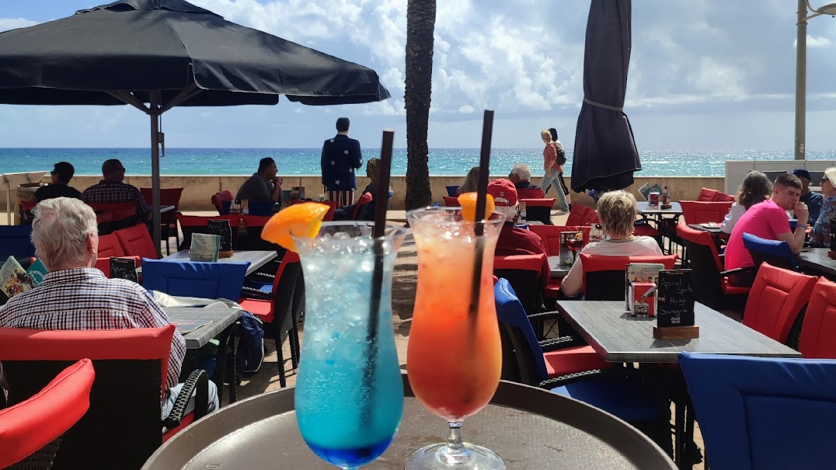 Hollywood Diner Cala Millor Photo 3