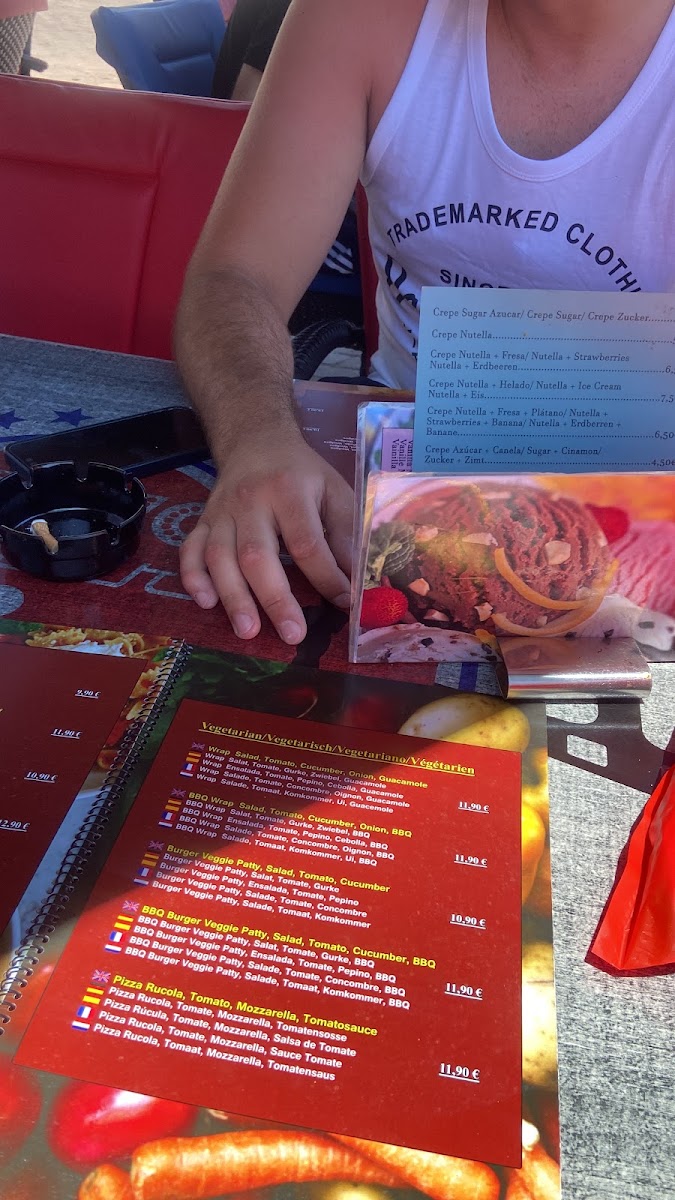 Hollywood Diner Cala Millor Photo Menu 7