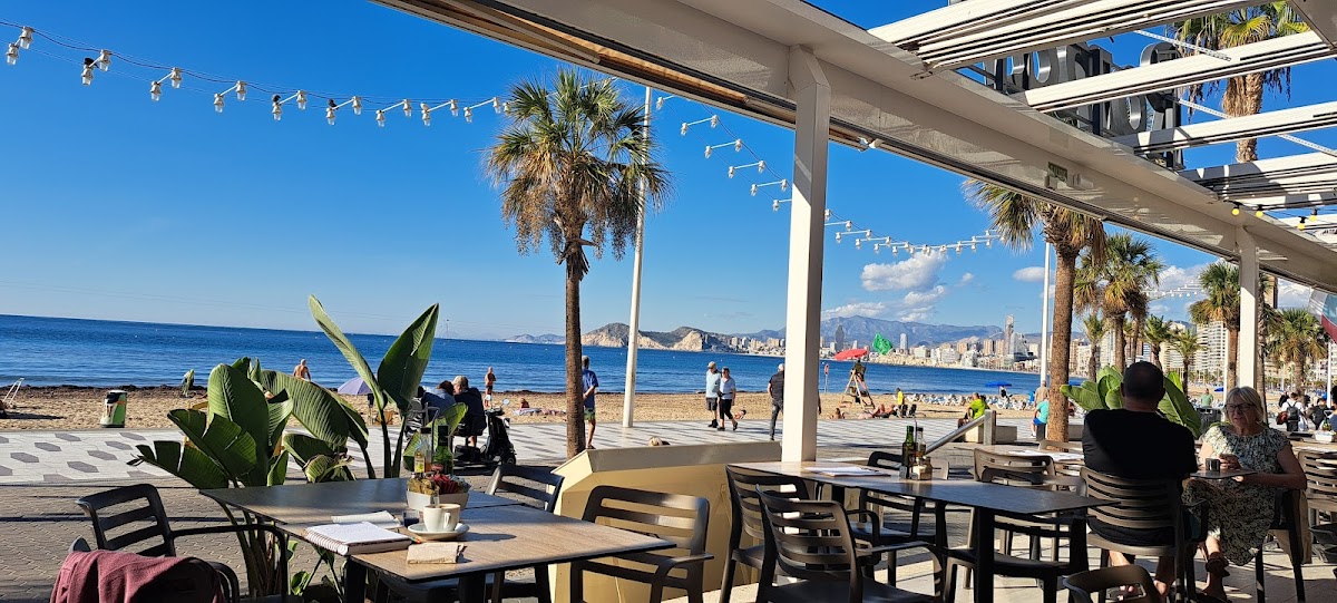 Cafe Román