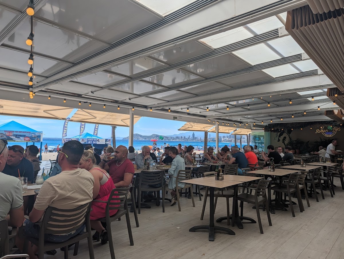 Cafe Román Photo 3