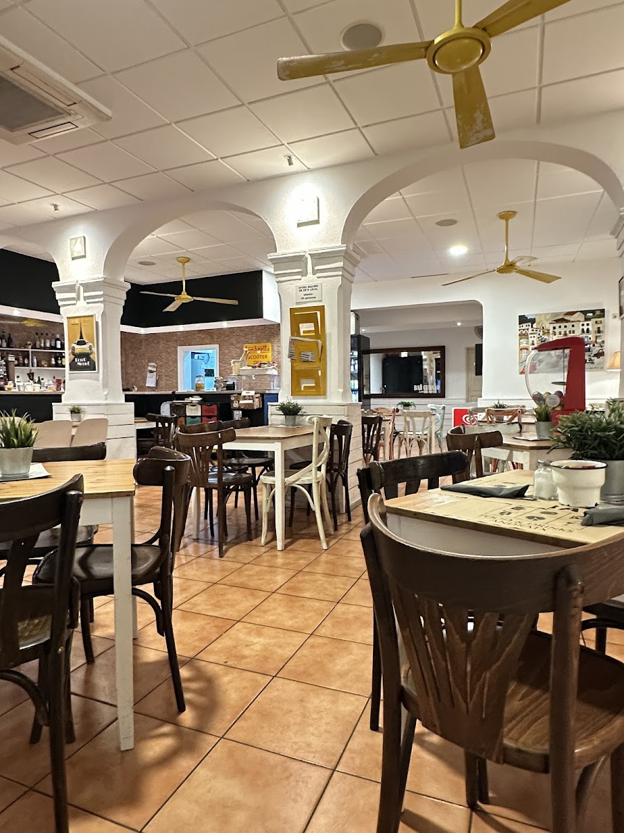 Bar Cubano Photo 2