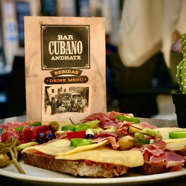 Bar Cubano Photo 3