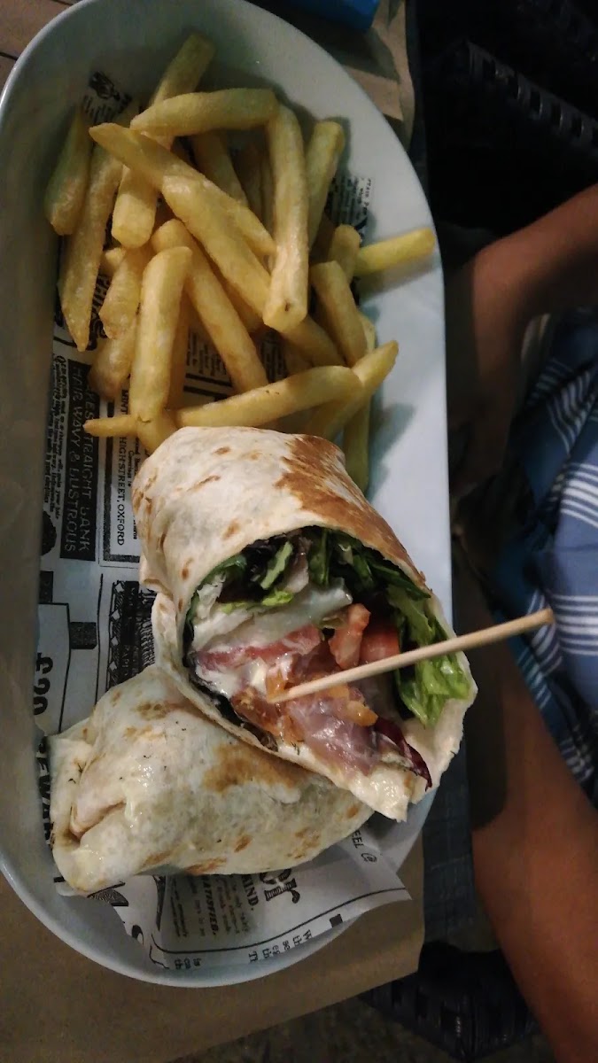 Bar Cubano Photo 9