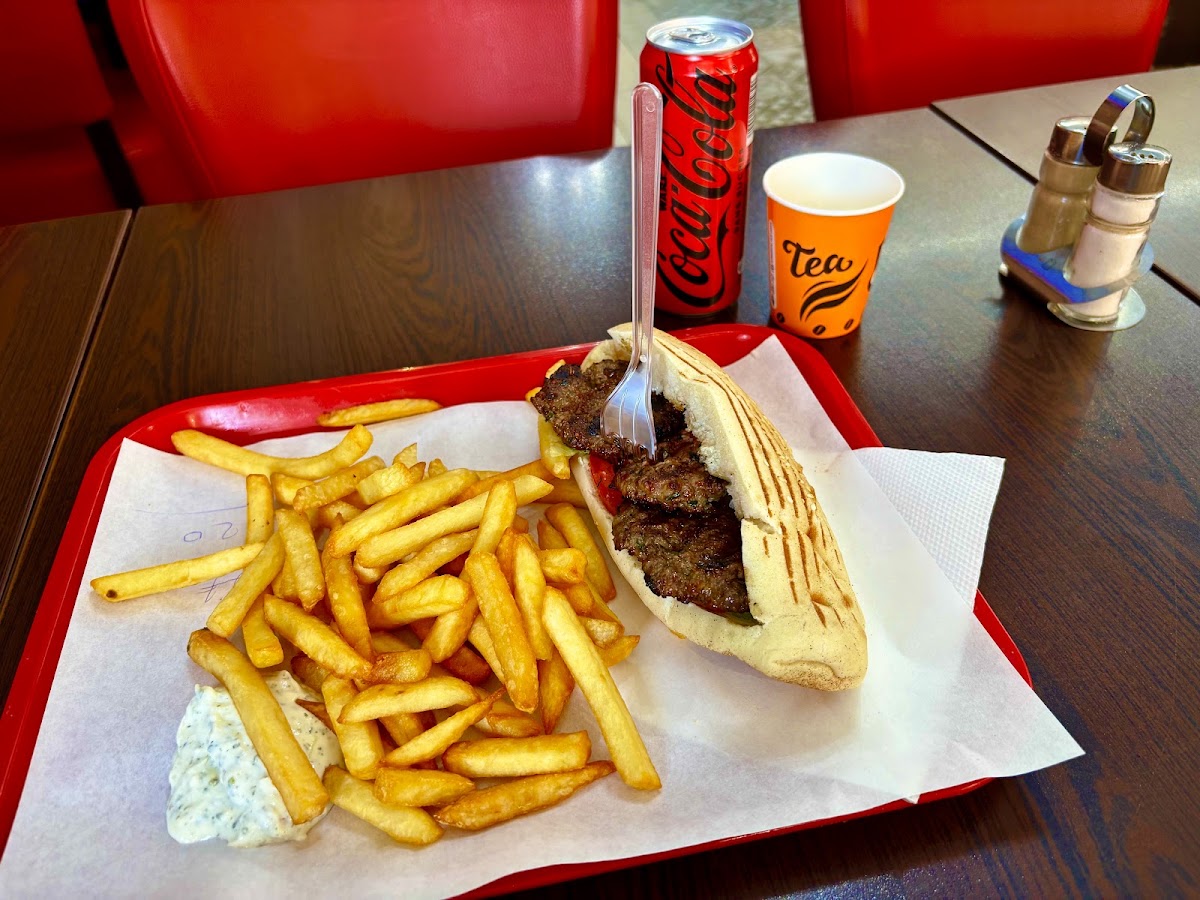 Grillades Istanbul (Chez Gentillesse) Photo 3