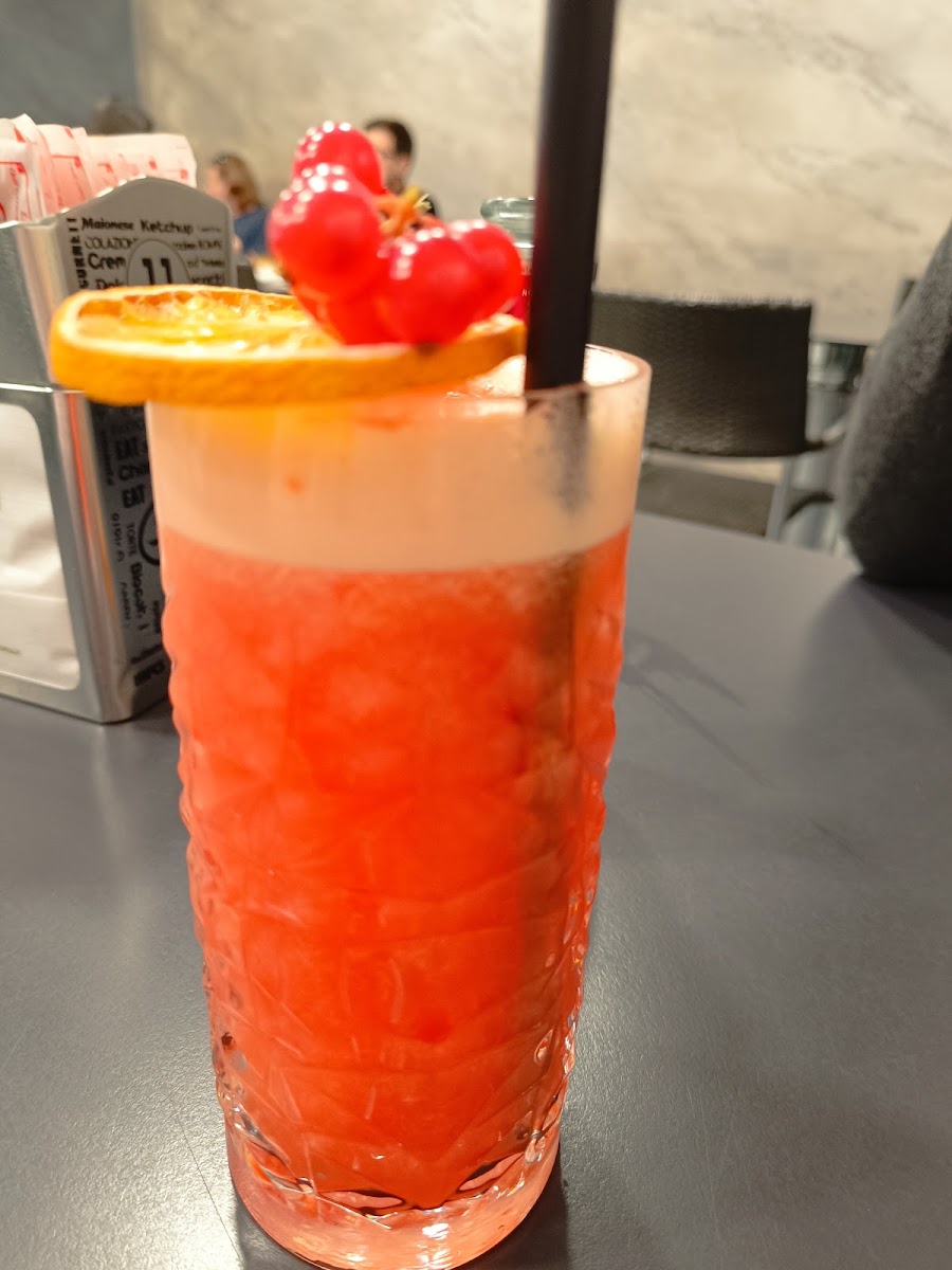 Cafe' & Cafe' Photo 5