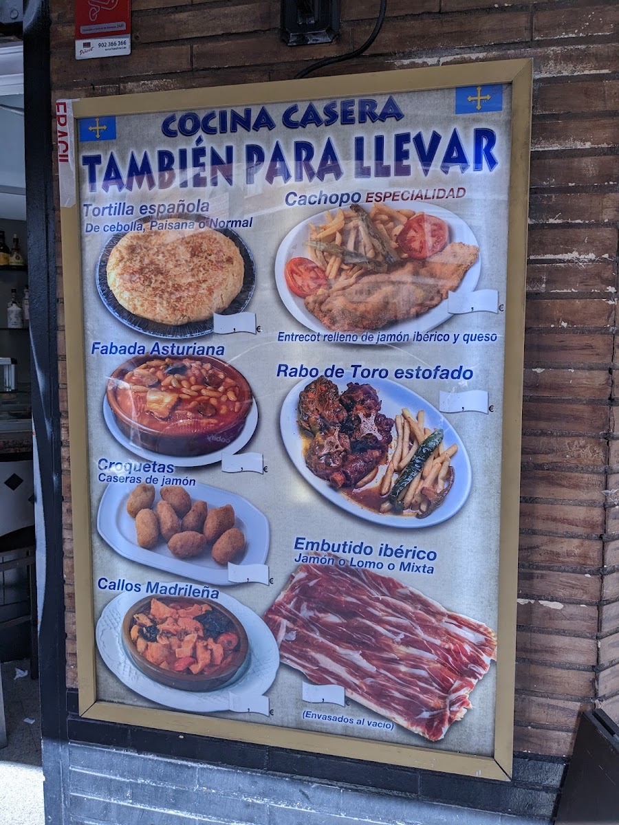 La Goyesca Photo Menu 3
