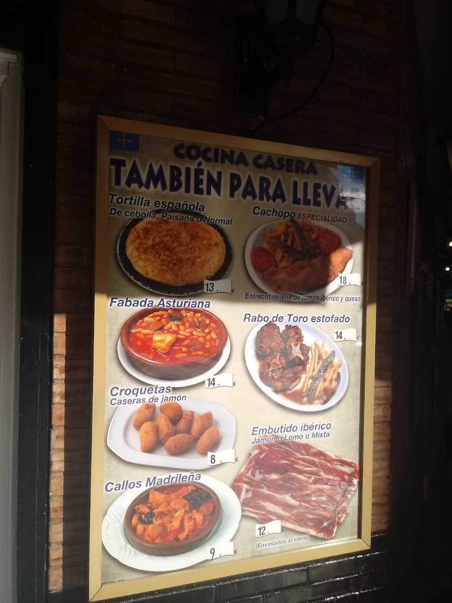 La Goyesca Photo Menu 8