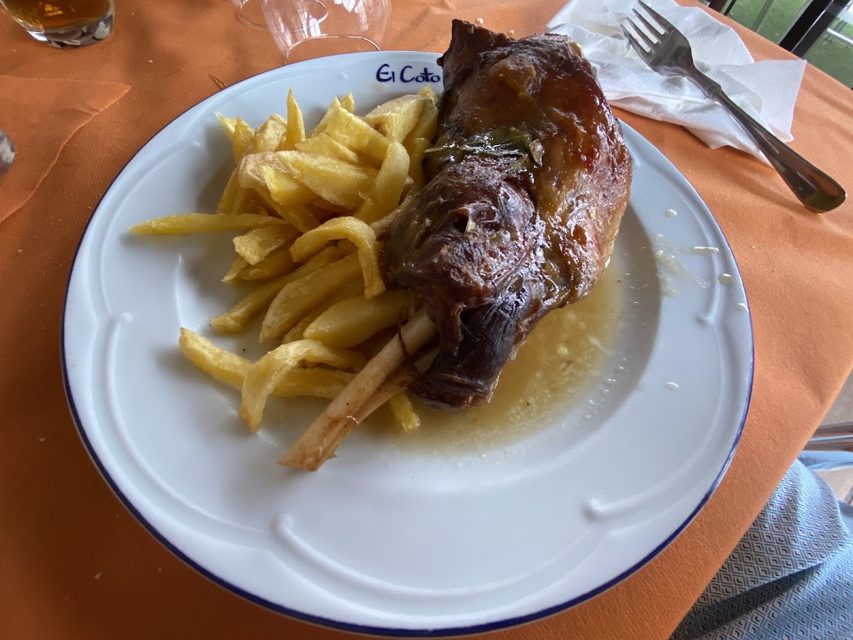El Coto Restaurante Photo 3