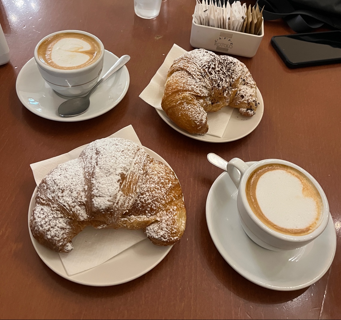 Caffè Napoli Photo 3